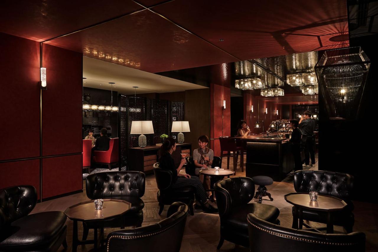 Hyatt Centric Kanazawa Exteriér fotografie The bar at the Mandarin Oriental, Tokyo